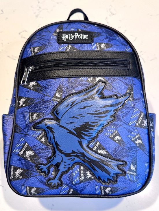 timbuk2 robin commuter notebook carrying backpack Pack Satin Sky - Color & Sound:Black Gold Capsule / Perch Sound show_collectibles Gregory Swift 22 H20